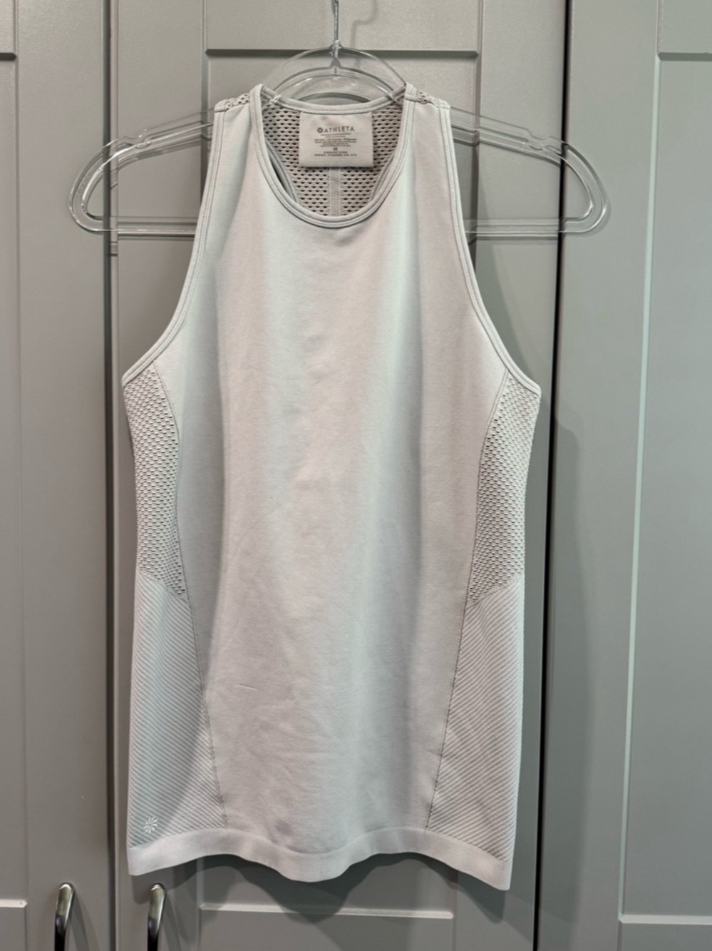 Athleta In Motion Seamless Tank Women's Mesh Racerback White Medium